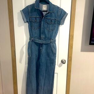 Abercrombie denim jumpsuit size small new with out tags
